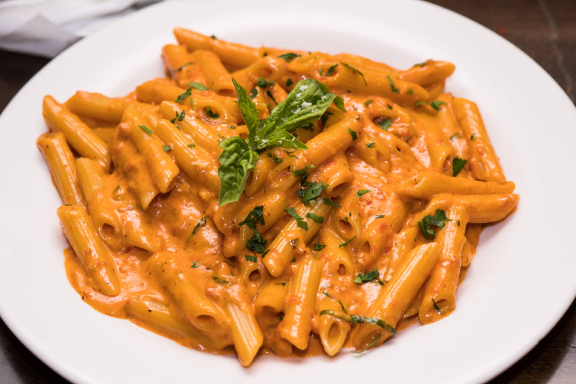 Penne with Grilled Chicken and Pink Vodka Sauce