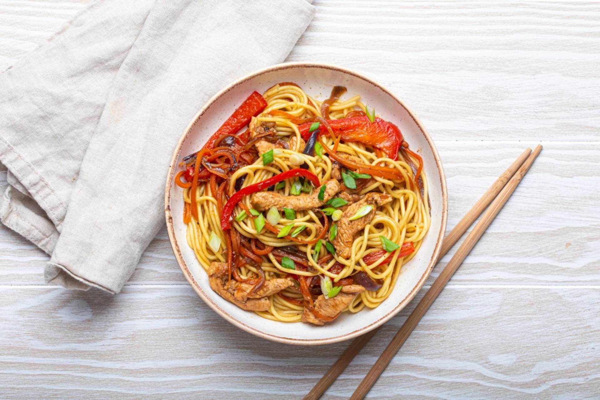 Chicken Lo Mein