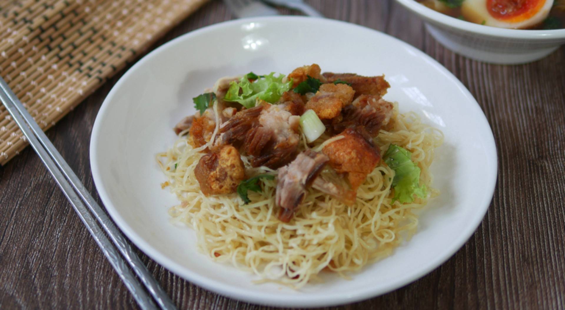 Lemongrass Pork with Rice Noodles