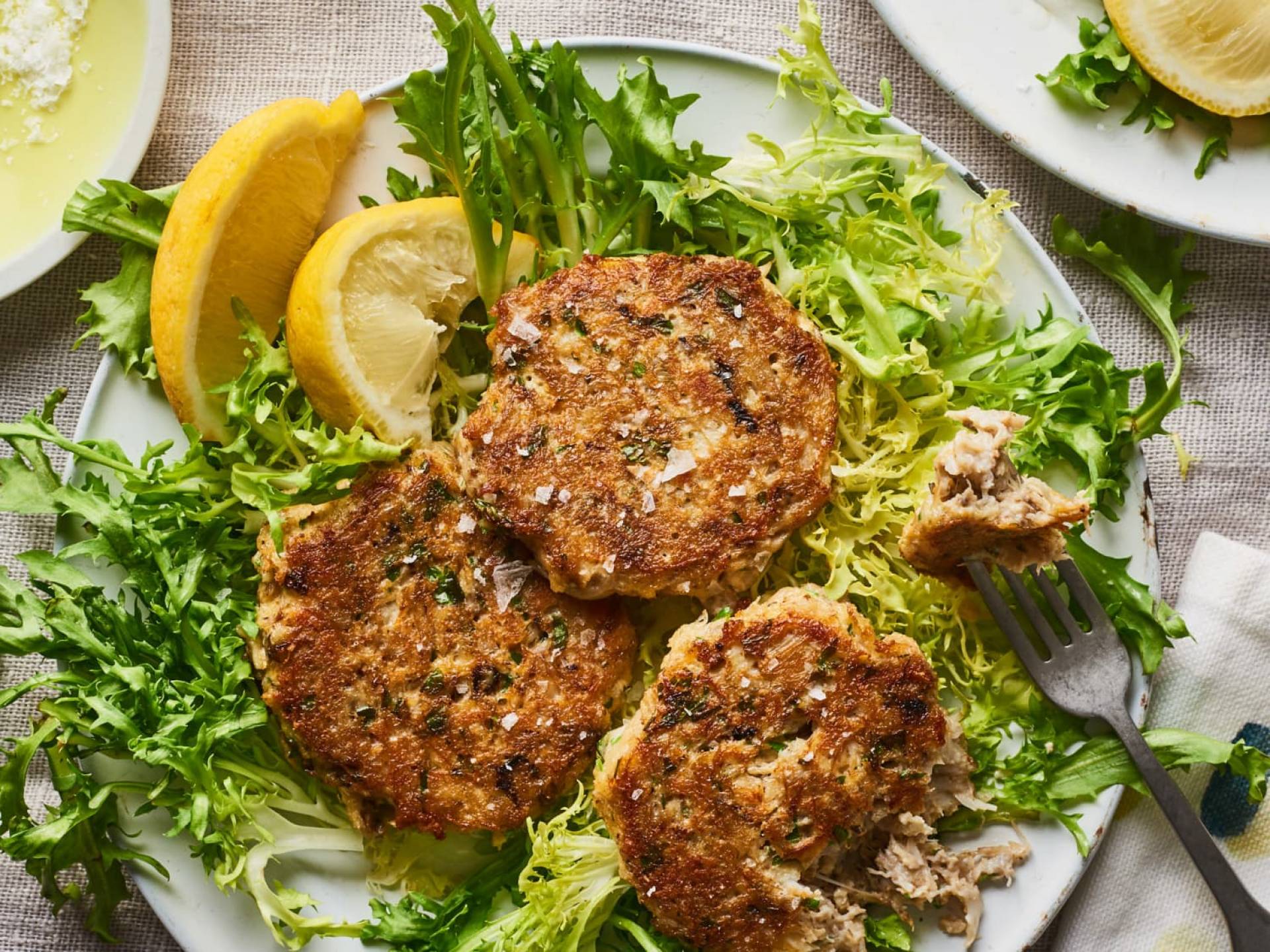 Whole30 Crab Cakes