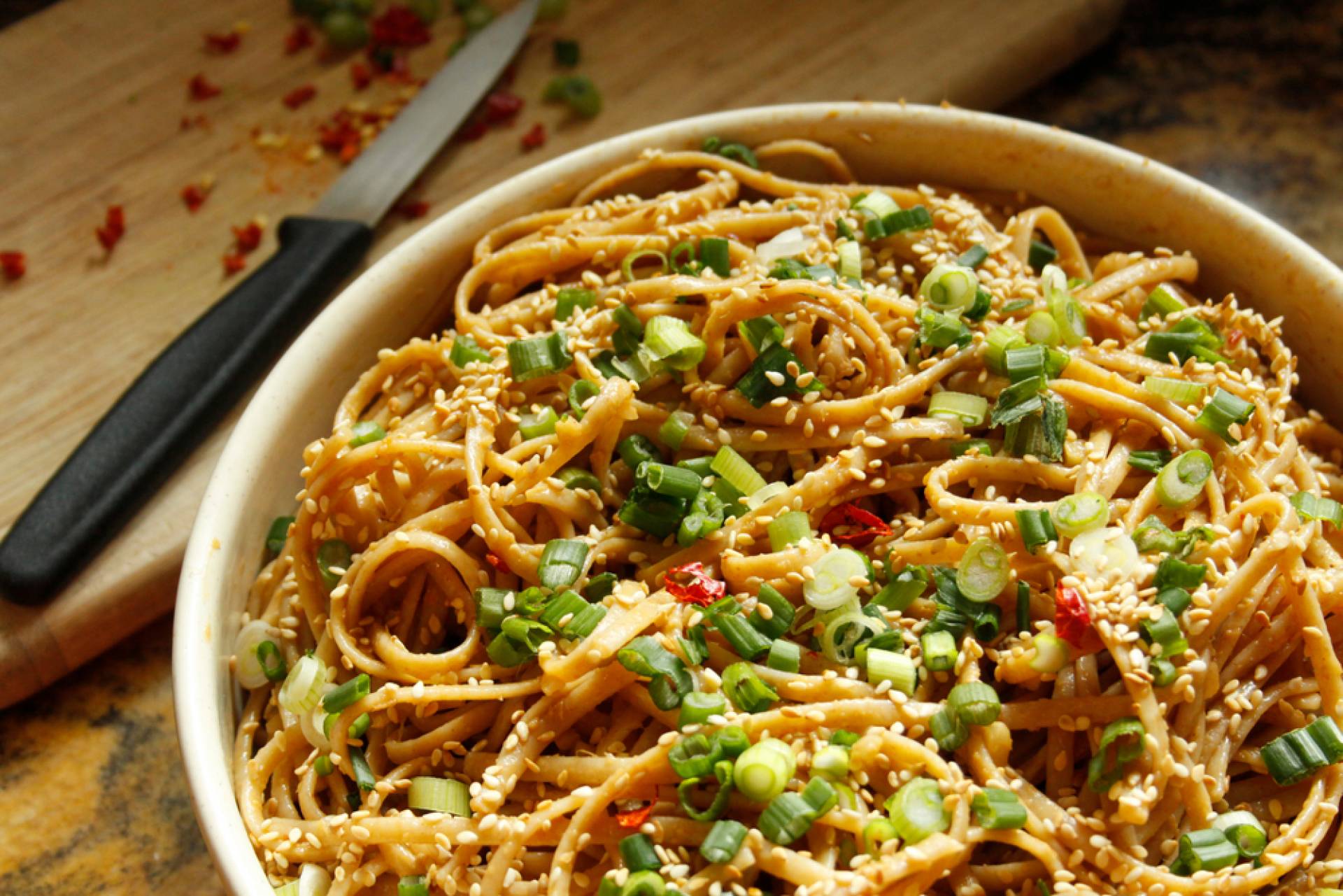 Sesame Noodles with Ginger Pork & Vegetables