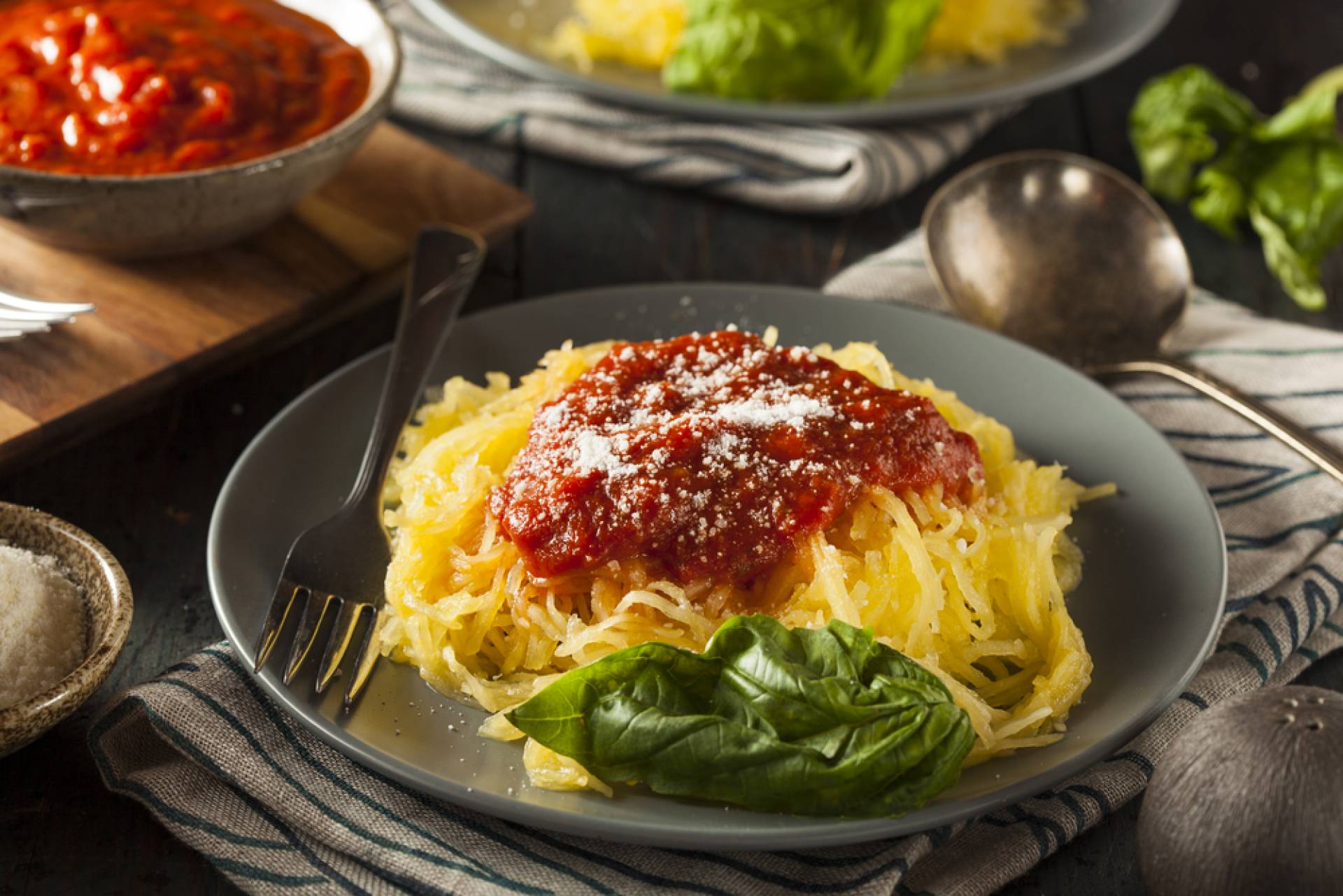 Whole30 Spaghetti Squash Pomodoro